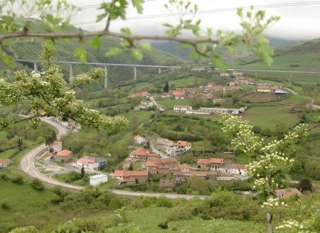 Albergue La Torre Santiurde de Reinosa Exteriér fotografie